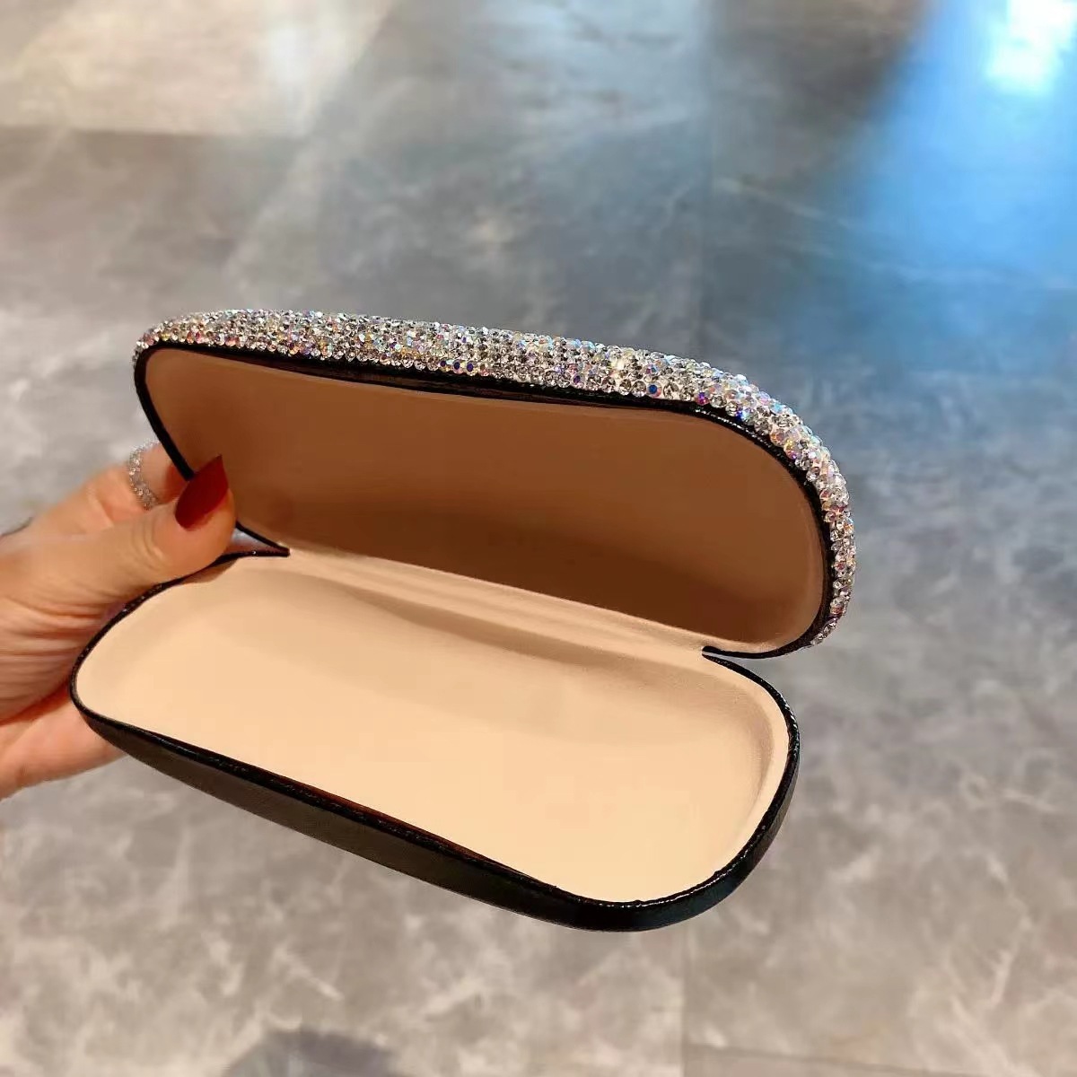Роскошный чехол для солнцезащи – обзор и цена Luxury Bags List
