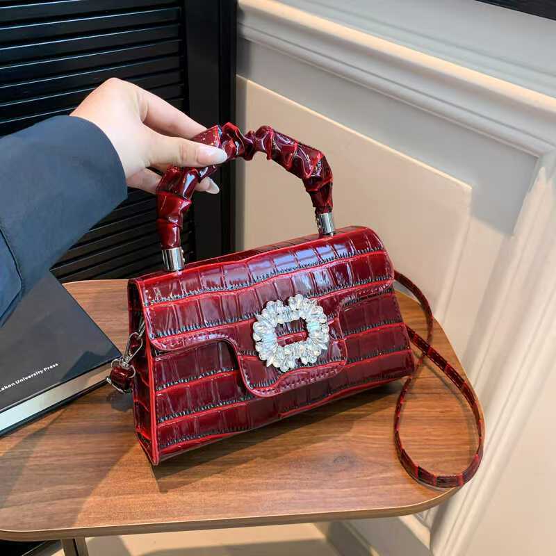 Женские сумки из мягкой кожи с – обзор и цена Luxury Bags Lv