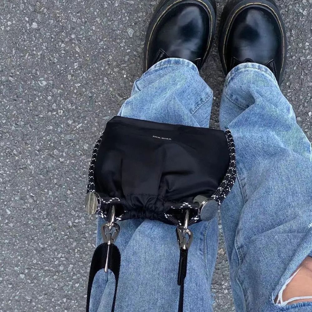 Прохладная черная сумка-ведро  – обзор и цена Luxury Bags Korea