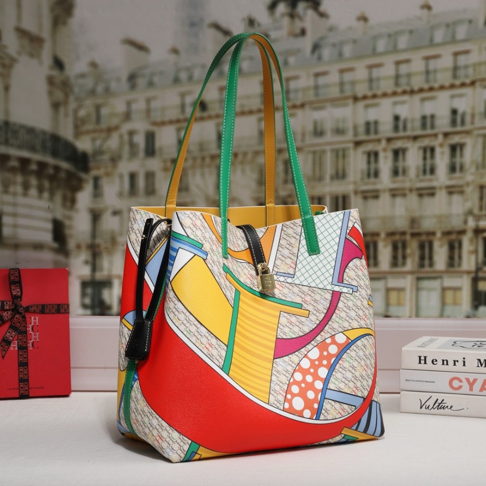 Элитная женская сумка-мессендж – обзор и цена Luxury Bags Brands